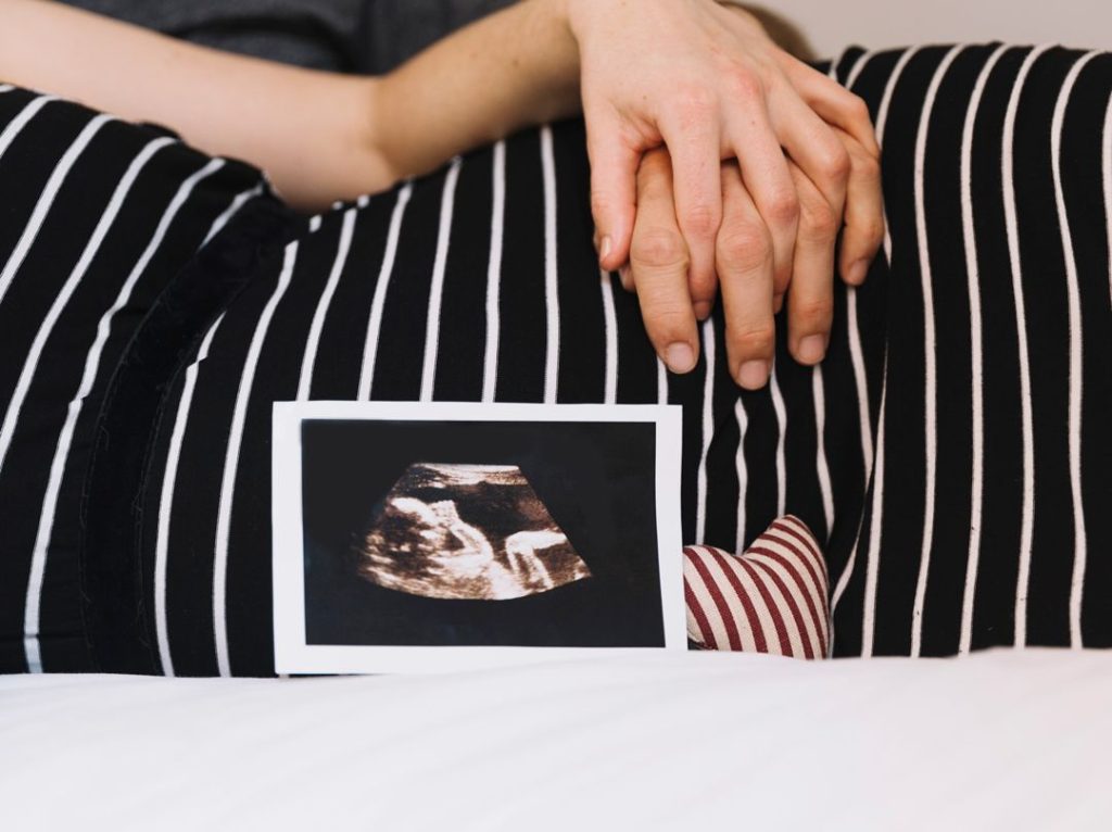 Tüp Bebek Transfer Sonrası 5 Gün Belirtileri